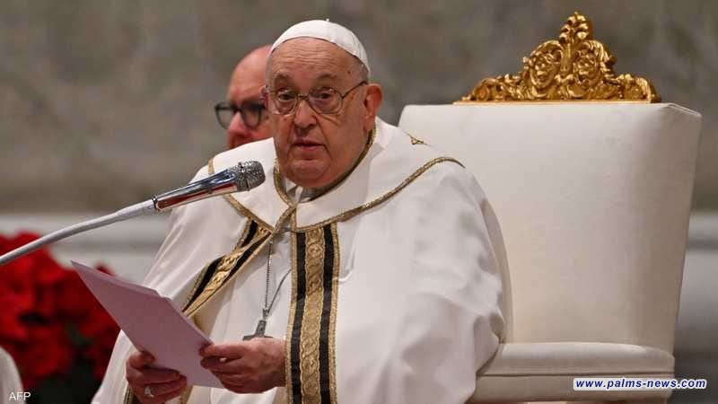 صحتهُ أفضل .. البابا يغادر سرير المستشفى